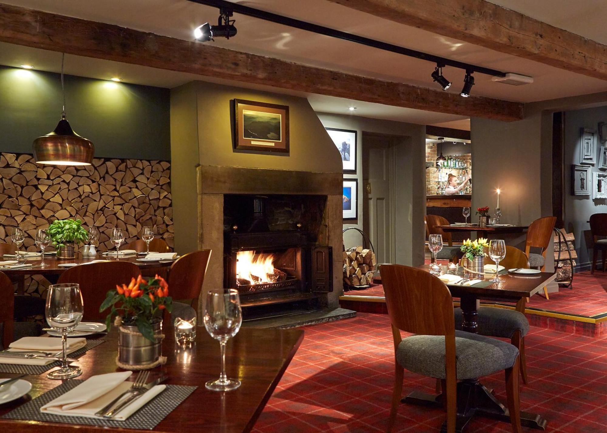 The White Hart At Lydgate 호텔 올덤 외부 사진